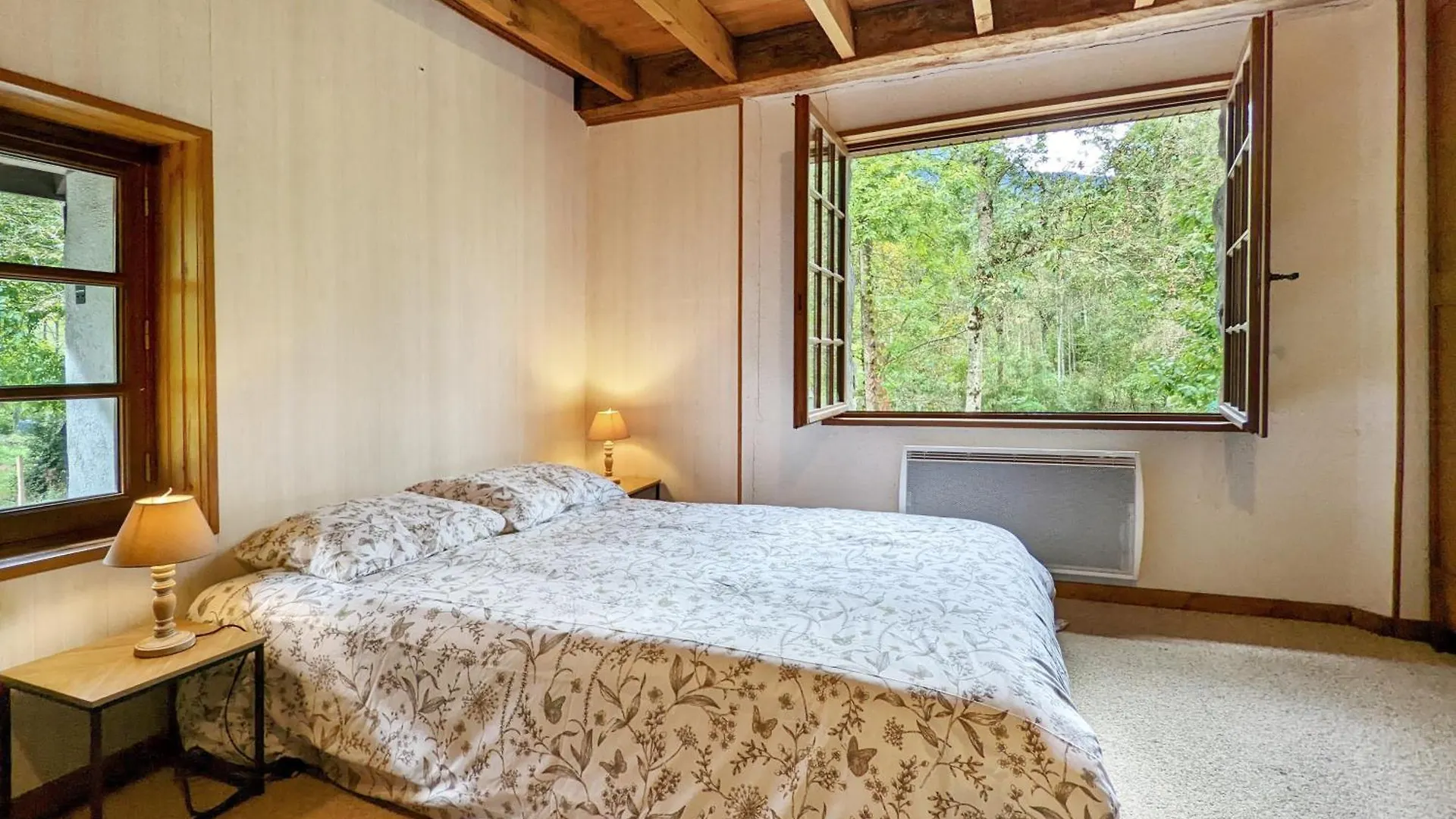 Maison Avec Grand Jardin, Garage, Jacuzzi Supplement 오리스 0*,